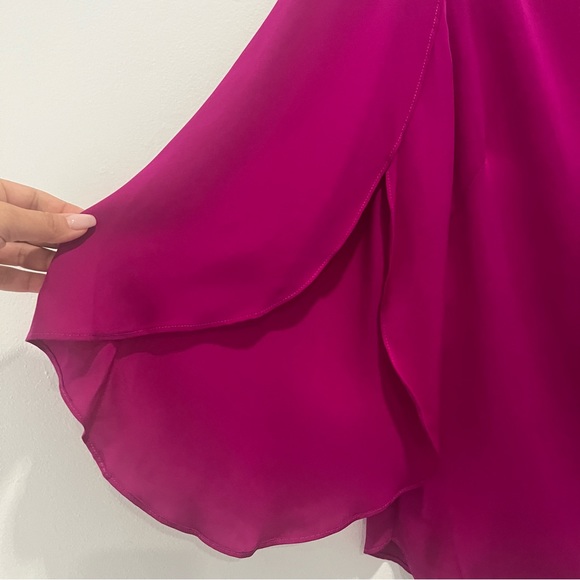 Milly Butterfly-Sleeve Silk Top in Raspberry Size 4 - Picture 3 of 8